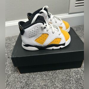 Yellow and white baby retro 6 Jordan’s